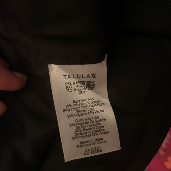Talula (Aritzia) Black Blazer Size Four - Picture 5 of 6